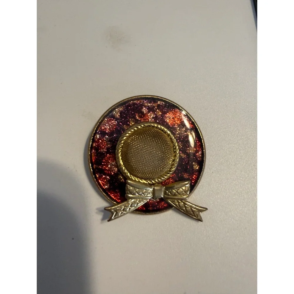 Vintage Gold‎ Tone Sunhat Brooch Red Purple Glitter Enamel Mesh Bow Pin 1.5 Inch